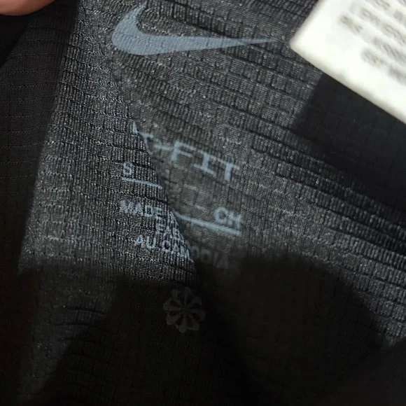 Nike shorts - Picture 2 of 2